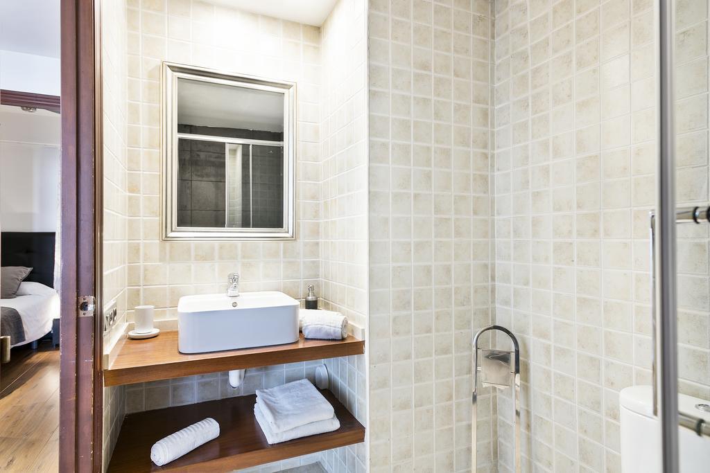 Uma Suites Bruc Barcelona Zimmer foto